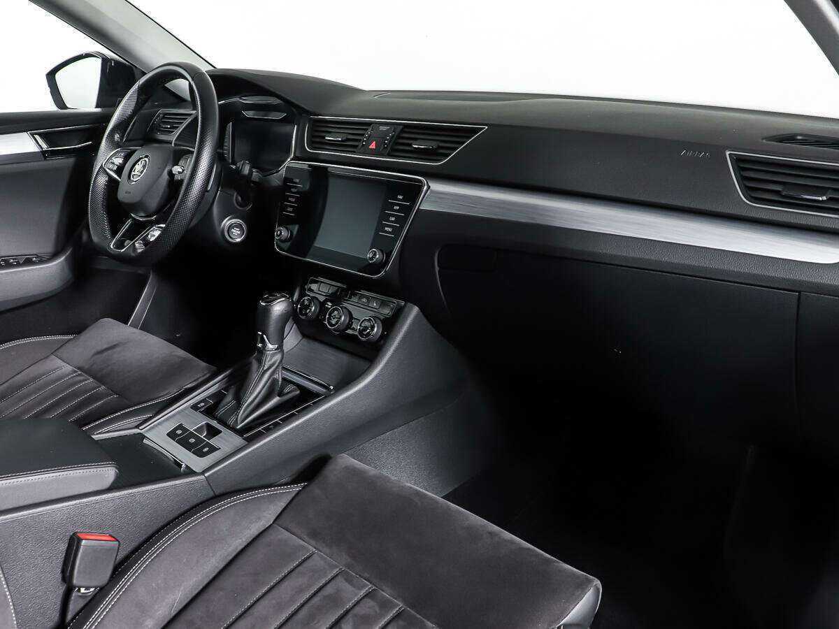 Skoda Superb, 2020 Фото №9
