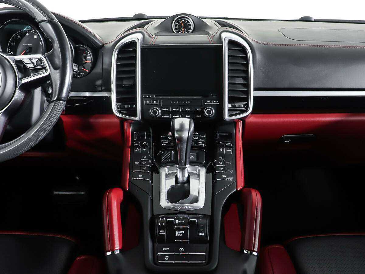 Porsche Cayenne, 2017 Фото №12