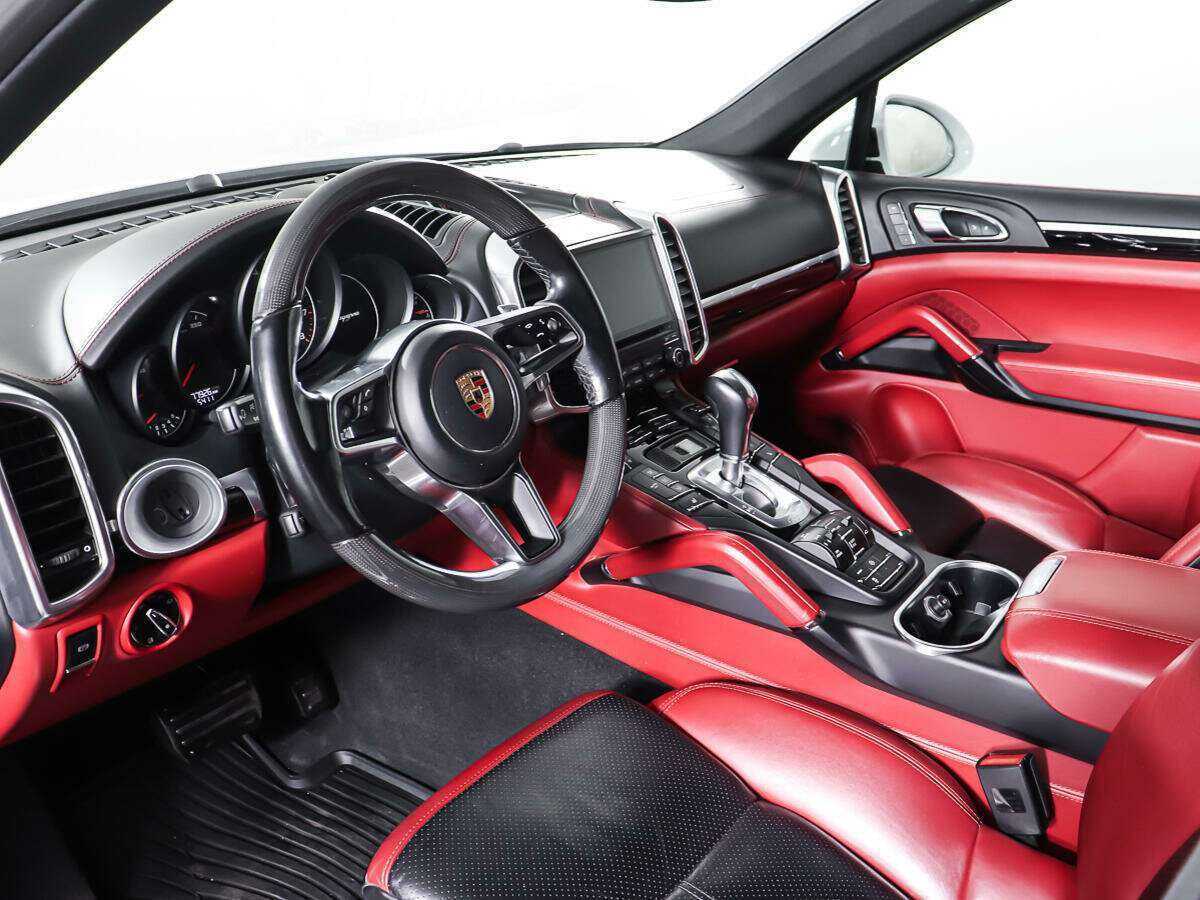 Porsche Cayenne, 2017 Фото №13