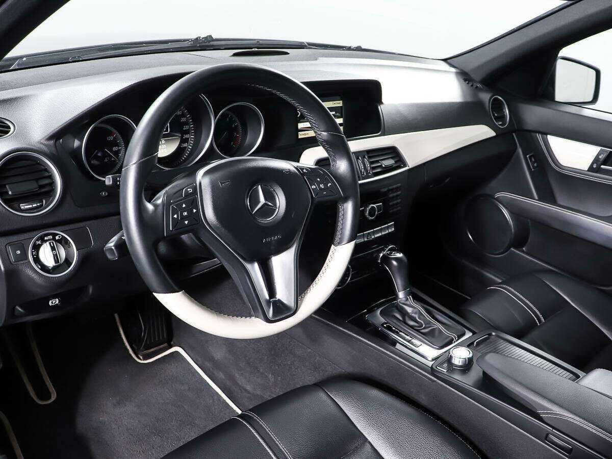 Mercedes-Benz C-Класс 180 BlueEFFICIENCY, 2011 Фото №14