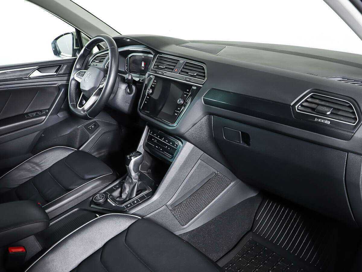 Volkswagen Tiguan, 2021 Фото №9