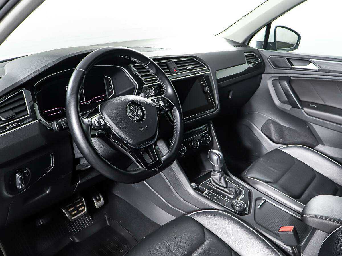 Volkswagen Tiguan, 2020 Фото №13