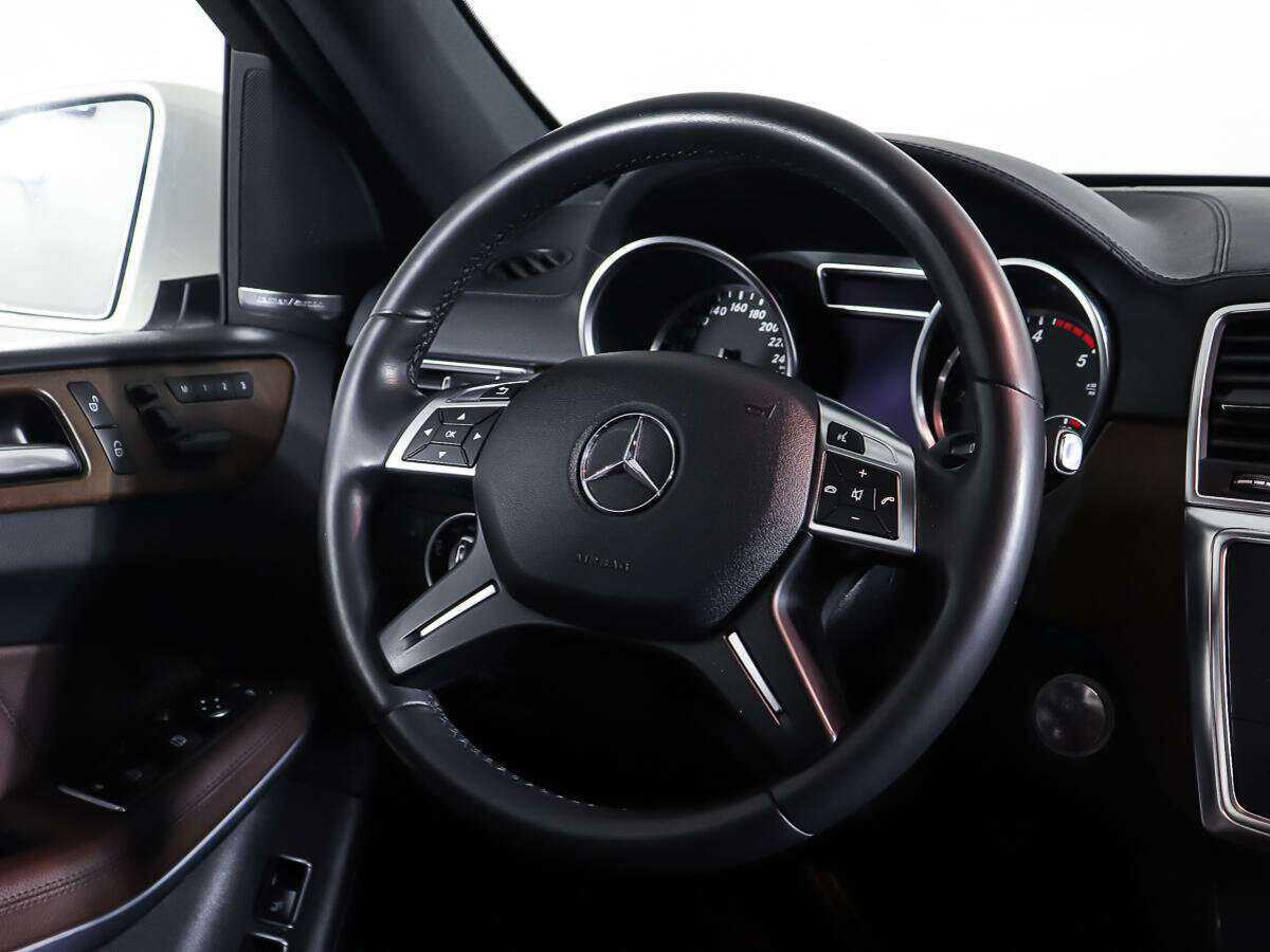 Mercedes-Benz GL-Класс 350 CDI BlueTEC, 2014 Фото №14