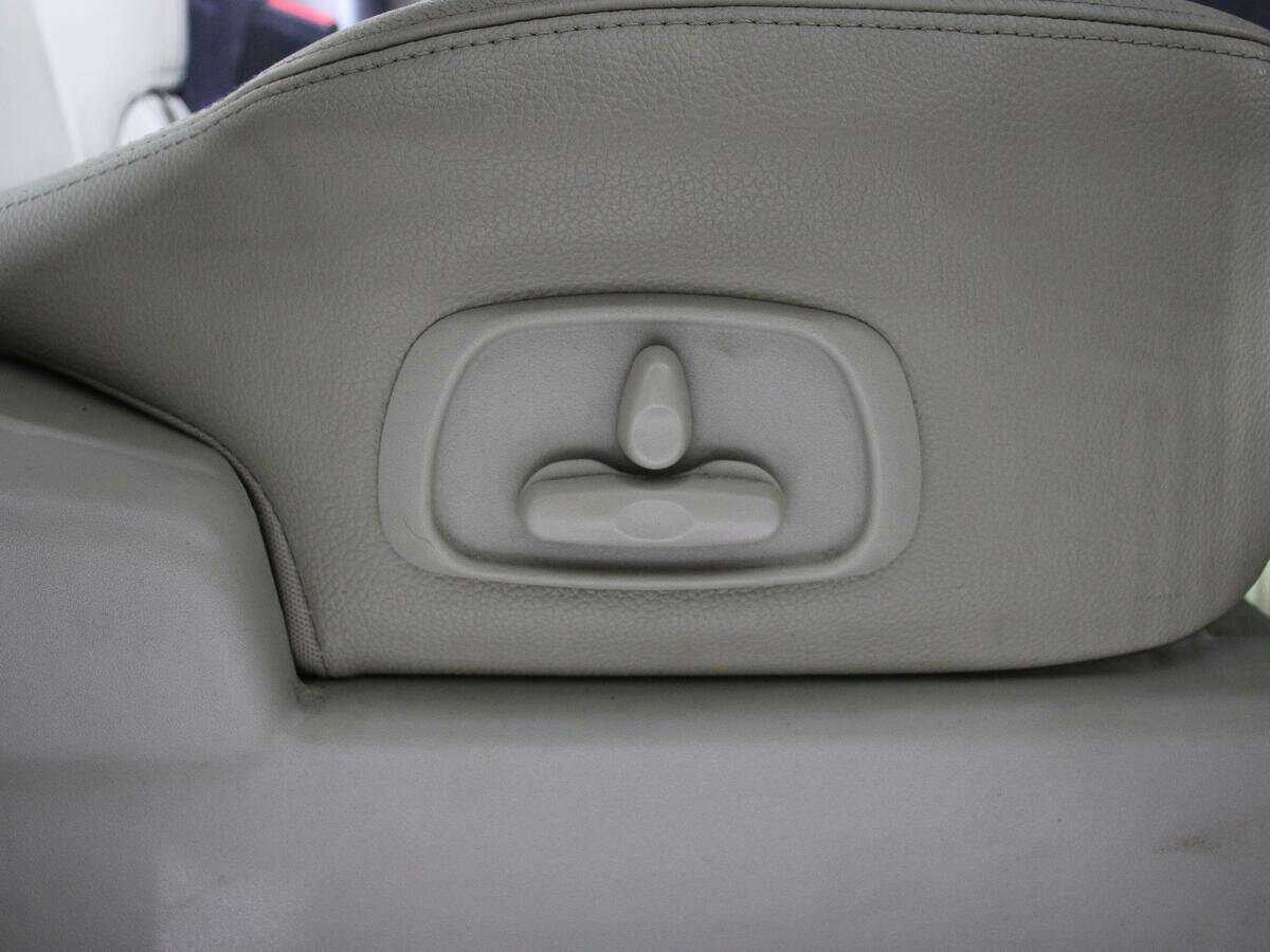 Mitsubishi Pajero, 2017 Фото №16