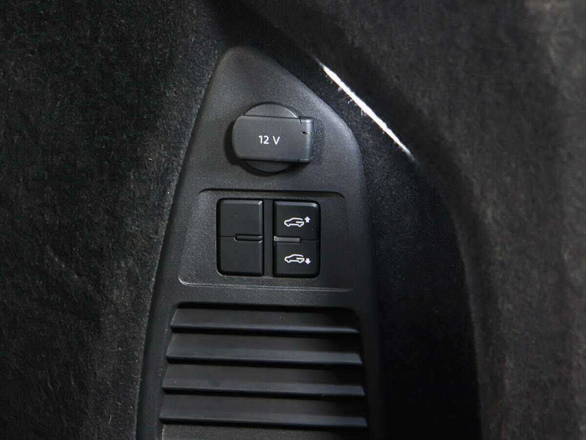 Volkswagen Touareg, 2020 Фото №24