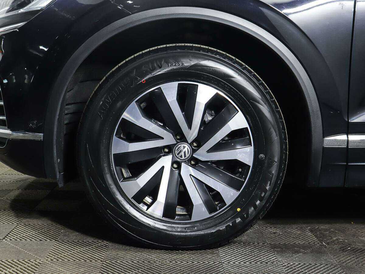 Volkswagen Touareg, 2020 Фото №27