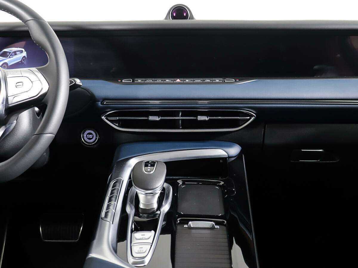 Voyah Free, 2022 Фото №12