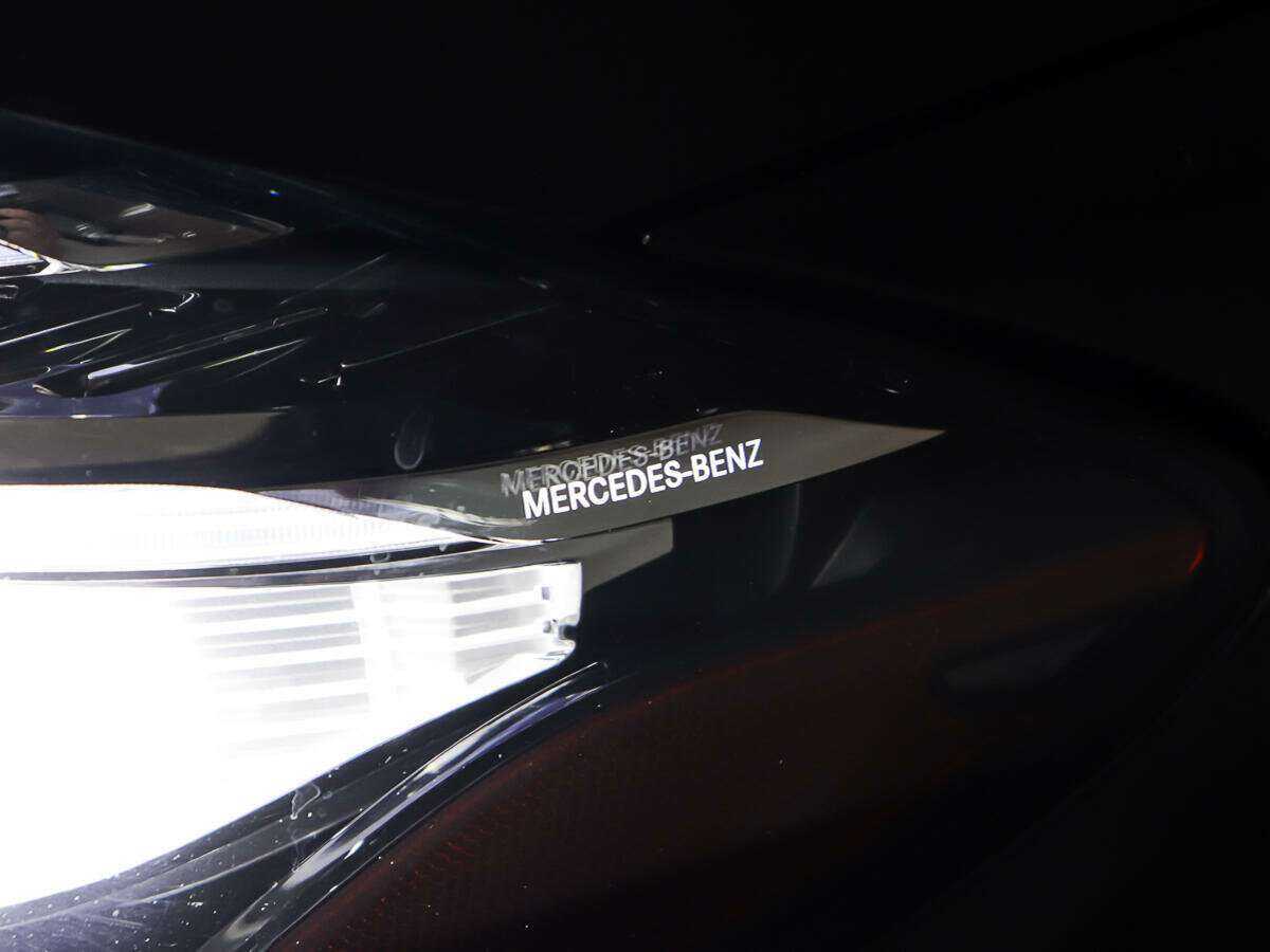 Mercedes-Benz E-Класс 300, 2016 Фото №24