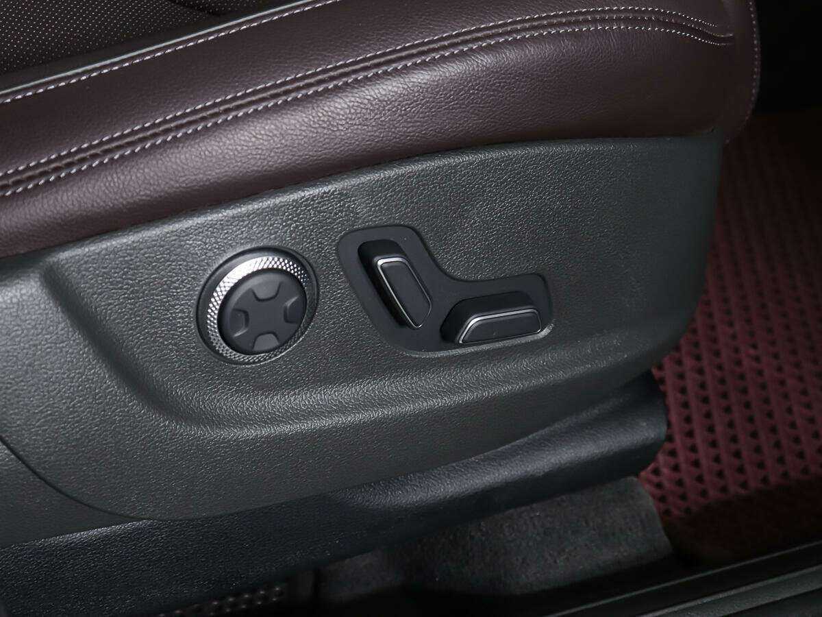 Genesis GV70, 2021 Фото №16