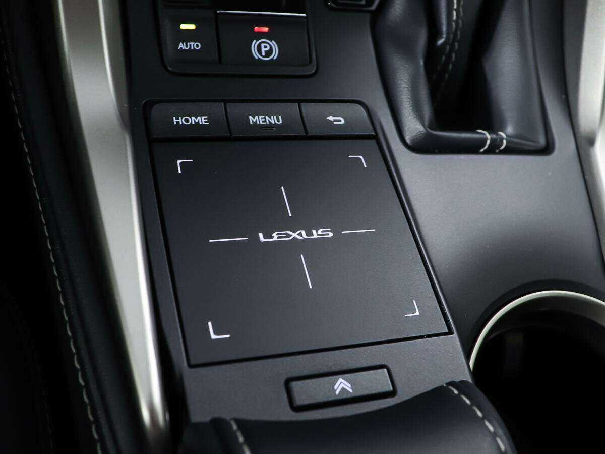 Lexus NX 300h, 2019 Фото №20