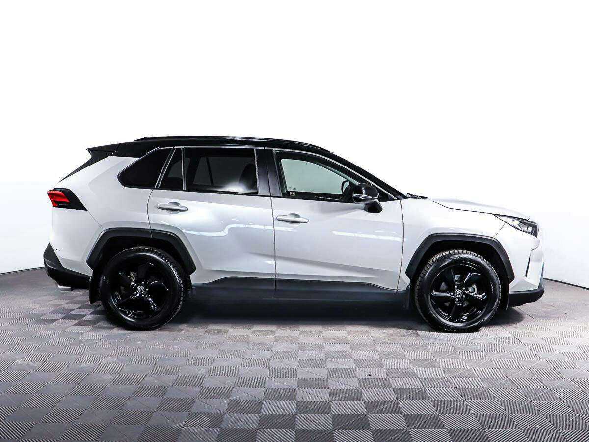 Toyota RAV4, 2021 - 33 154 км. | Фото №4