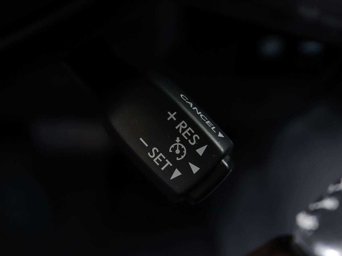 Lexus LX 450d, 2015 Фото №18