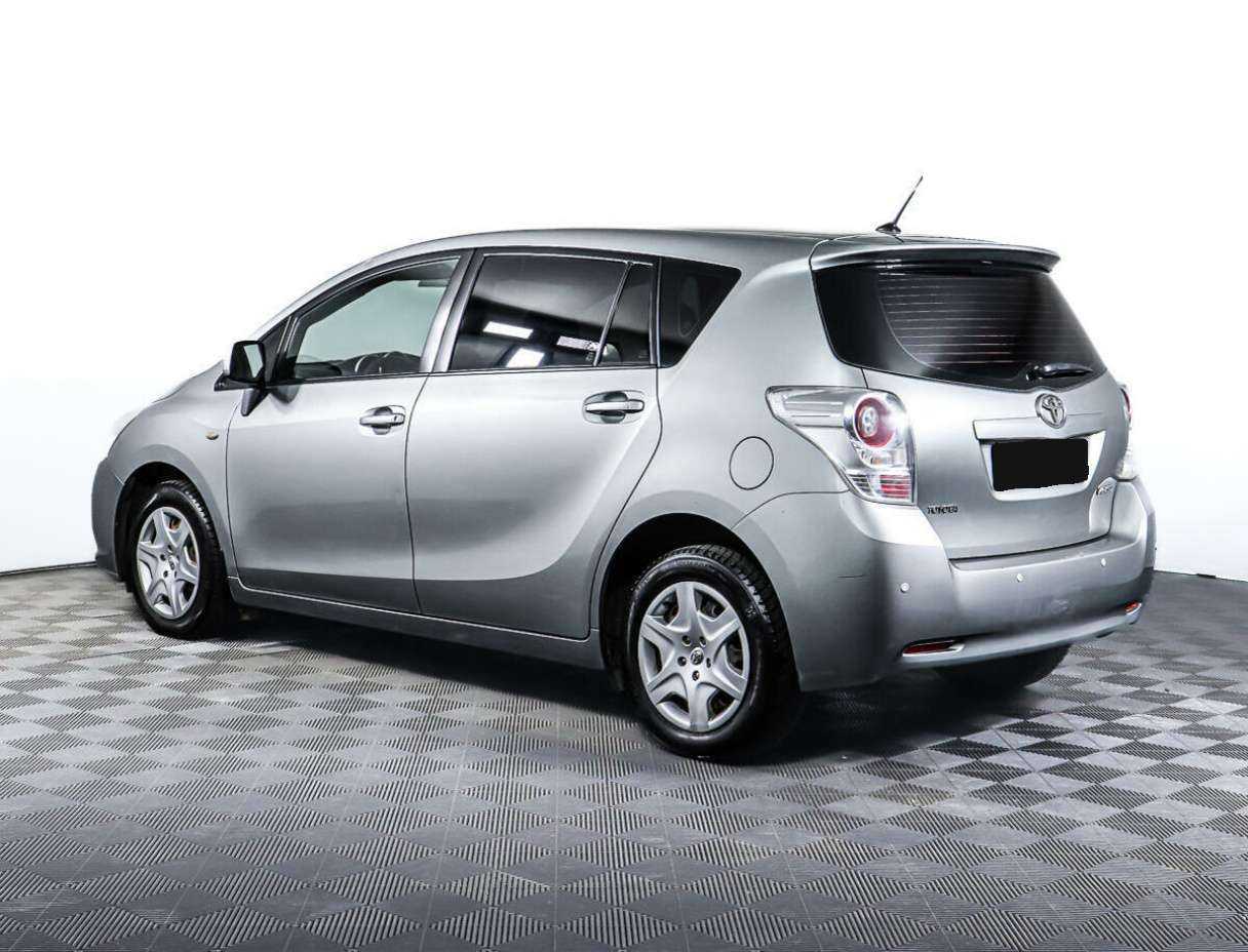 Toyota Verso, 2011 - 193 855 км. | Фото №7