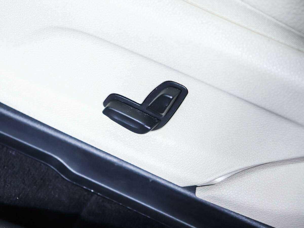 Mercedes-Benz GLC 300, 2016 Фото №16