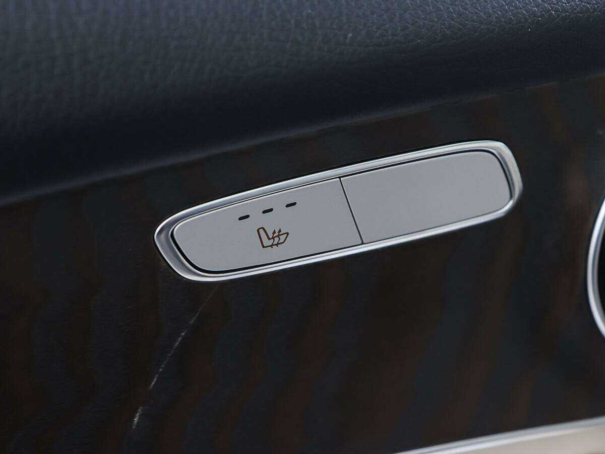 Mercedes-Benz GLC 300, 2016 Фото №17