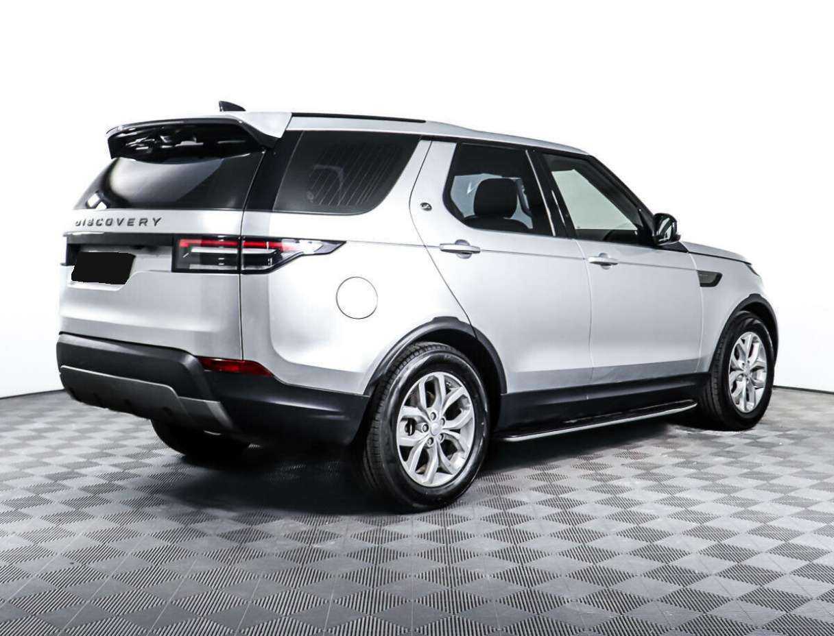 Land Rover Discovery, 2018 - 103 000 км. | Фото №5