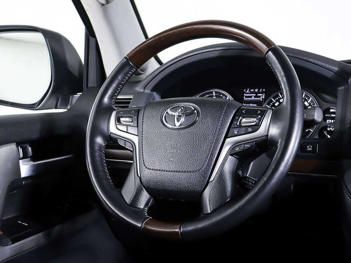 Toyota Land Cruiser, 2016 Фото №17