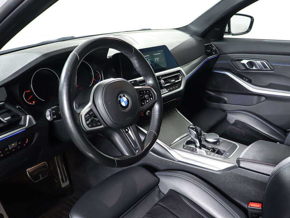 BMW 3 серии 320d xDrive, 2019 Фото №13
