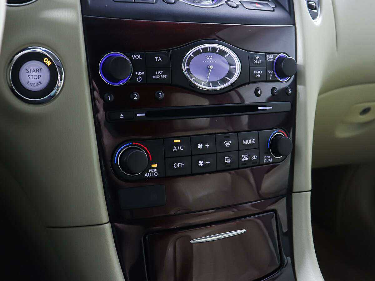 Infiniti QX50, 2014 Фото №16