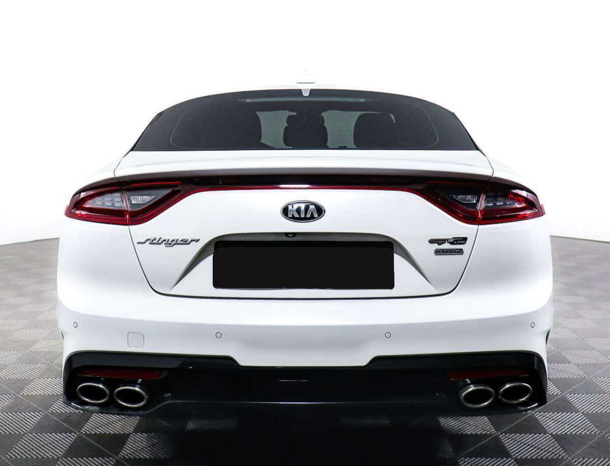 Kia Stinger, 2018 Фото №6