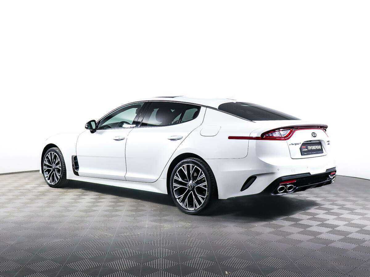 Kia Stinger, 2018 Фото №7