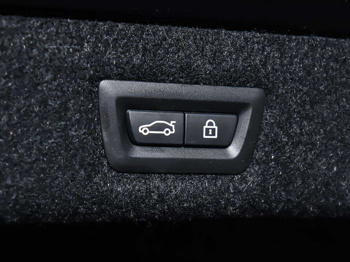 BMW 5 серии 530d xDrive, 2017 Фото №21