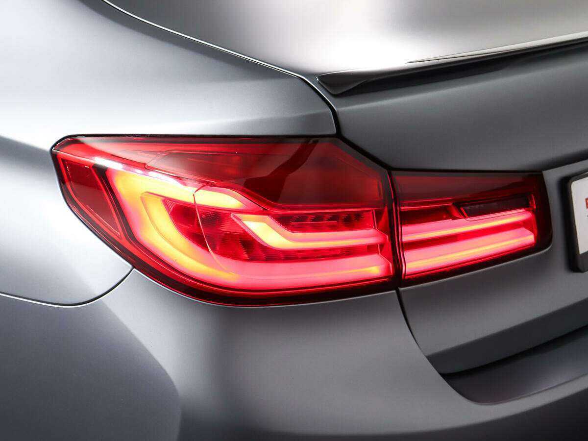 BMW 5 серии 530d xDrive, 2017 Фото №27