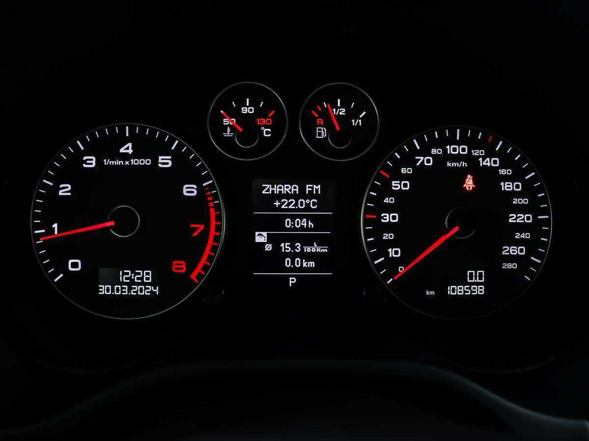 Audi A3, 2011 Фото №13