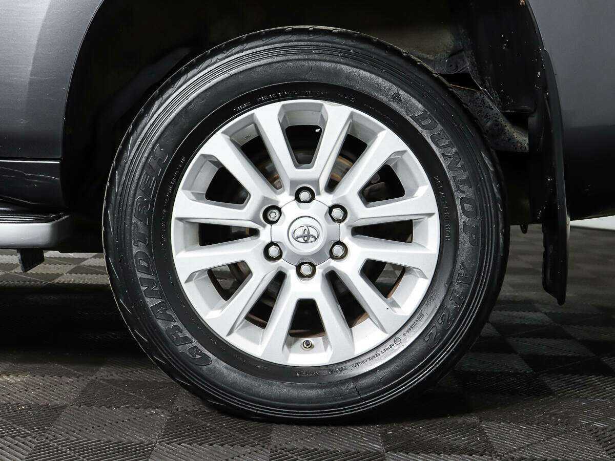 Toyota Land Cruiser Prado, 2015 Фото №24