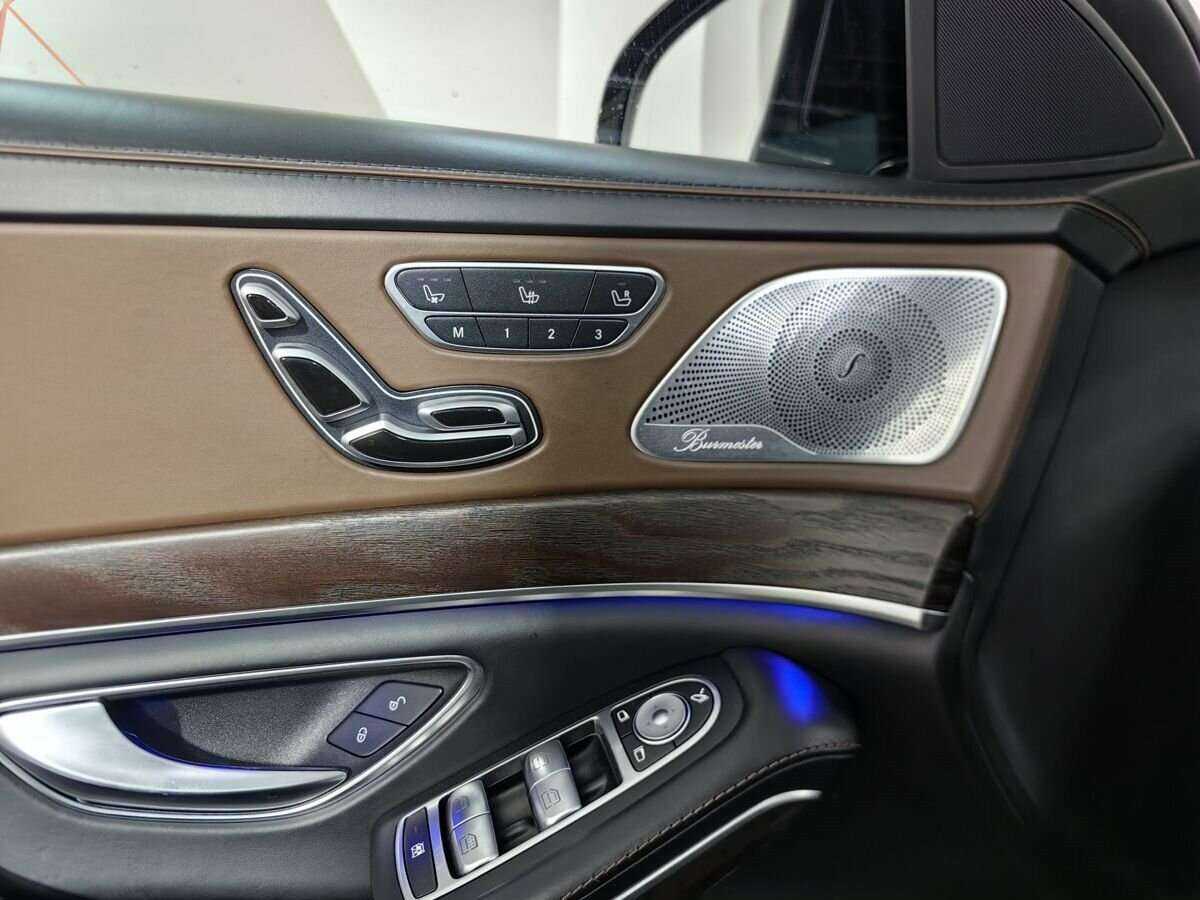 Mercedes-Benz S-Класс 560 Long, 2019 Фото №19