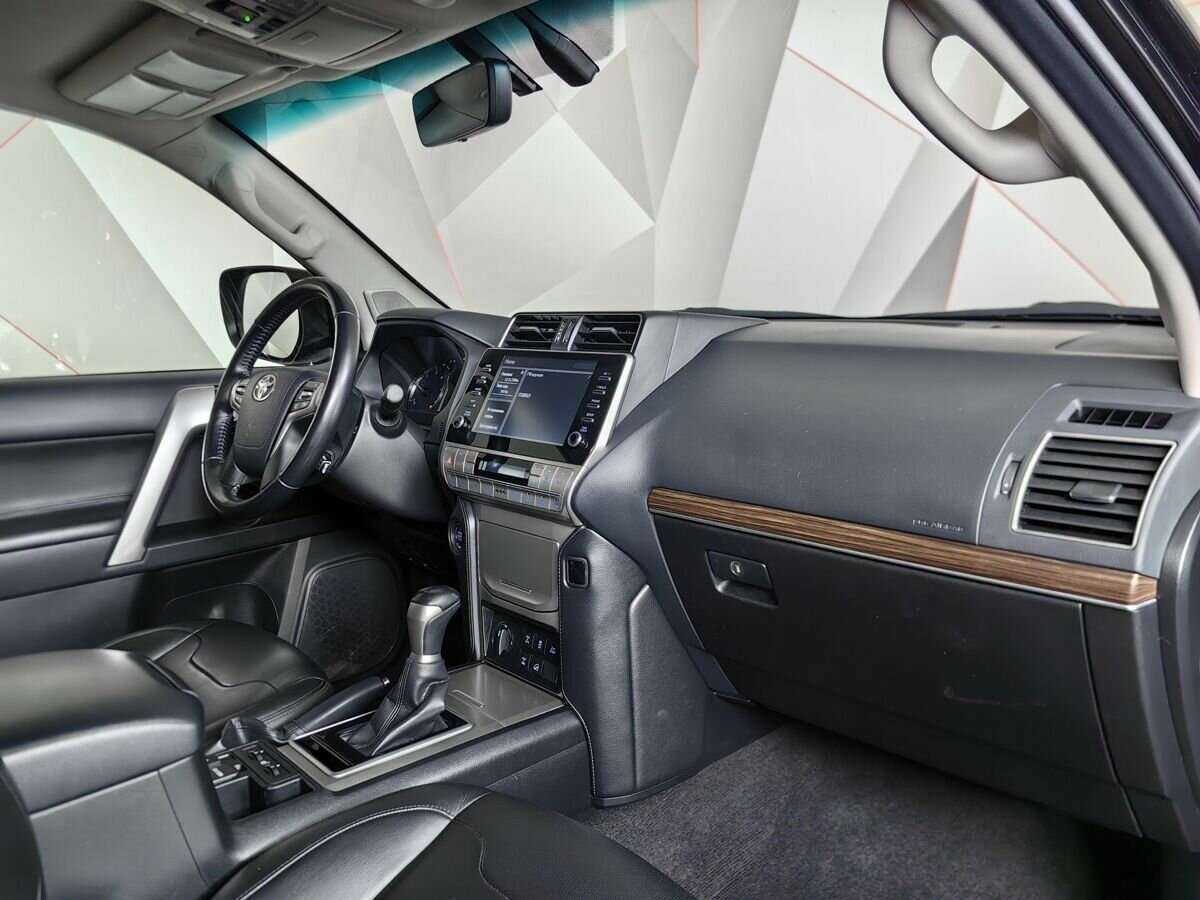 Toyota Land Cruiser Prado, 2020 Фото №9