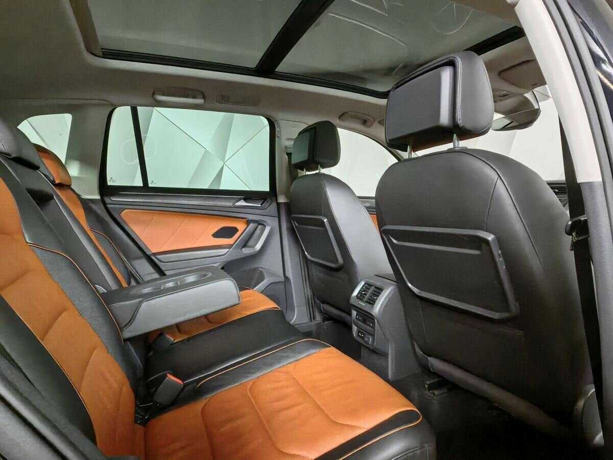 Volkswagen Tiguan, 2019 Фото №12