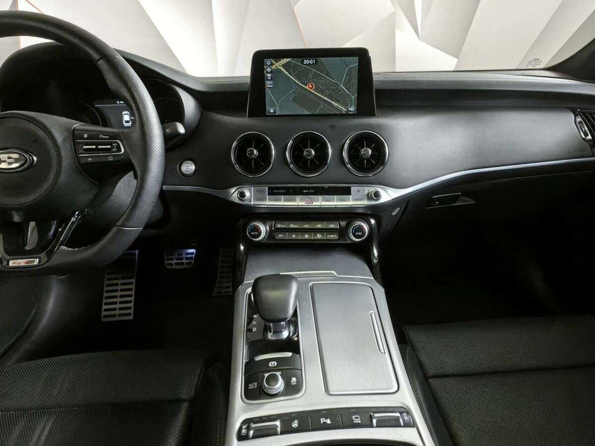 Kia Stinger, 2019 Фото №11