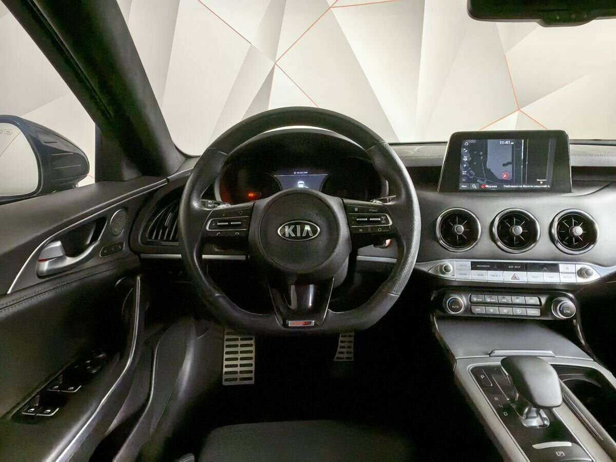 Kia Stinger, 2019 Фото №15
