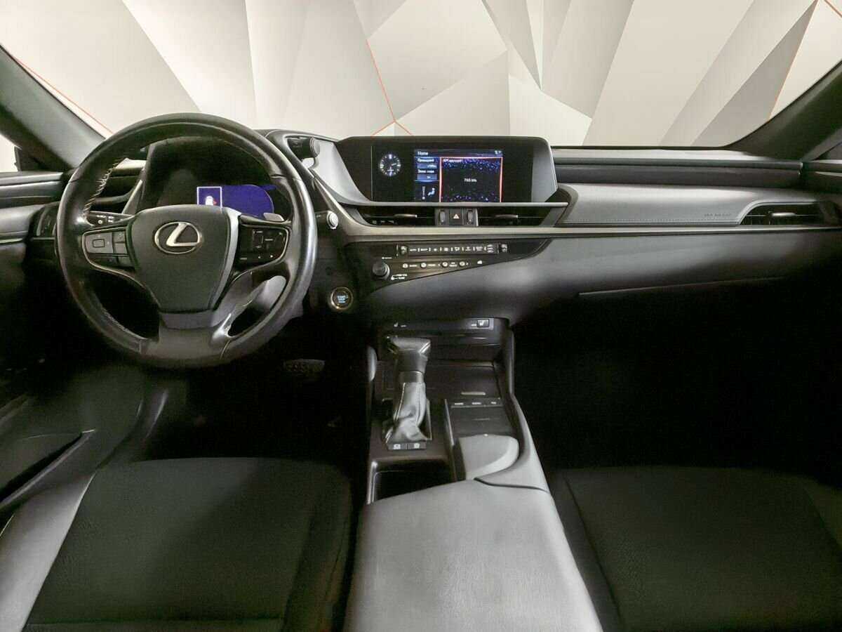 Lexus ES 200, 2019 Фото №10