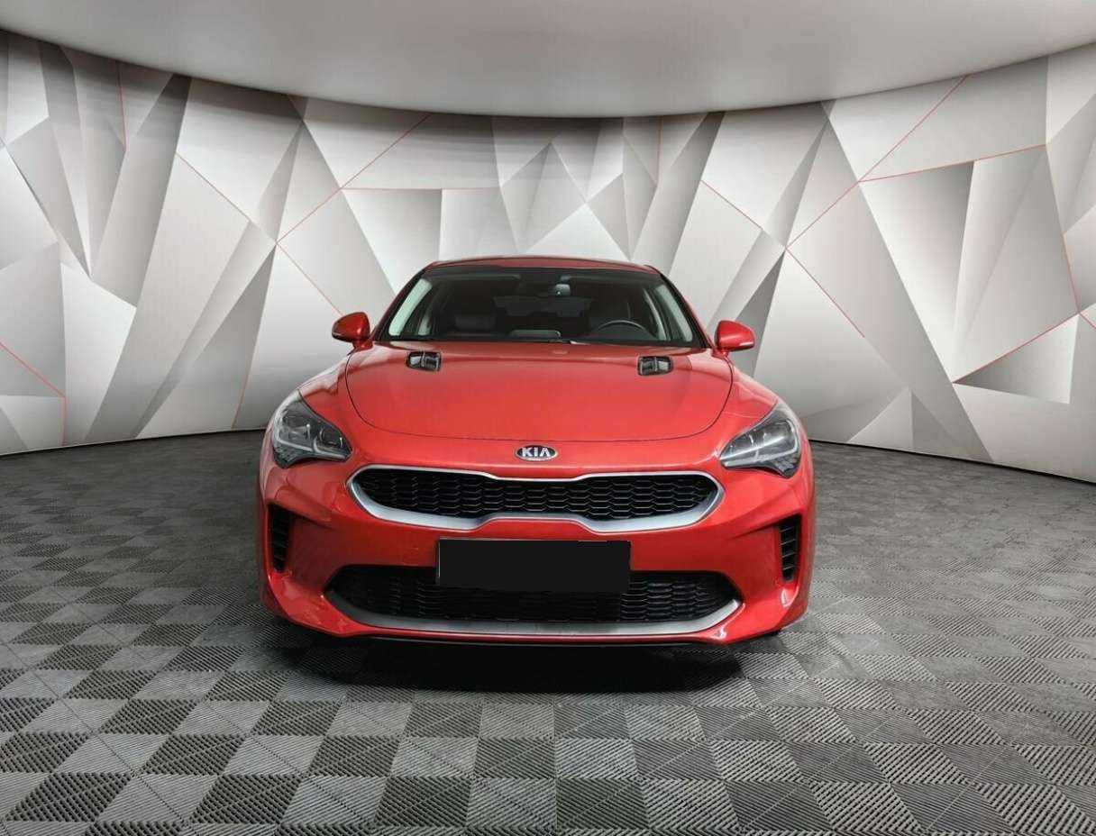 Kia Stinger, 2020 - 53 130 км. | Фото №7
