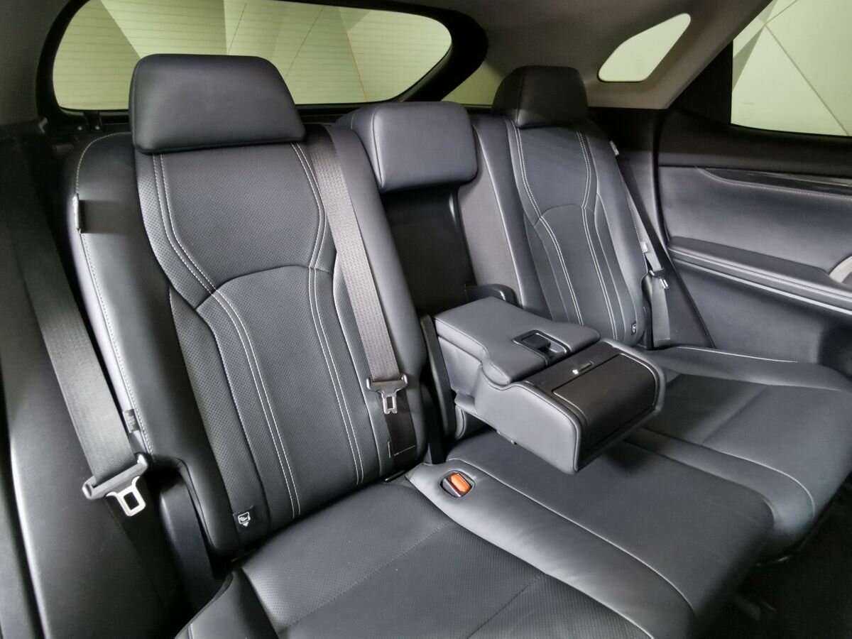 Lexus RX 300, 2020 Фото №11