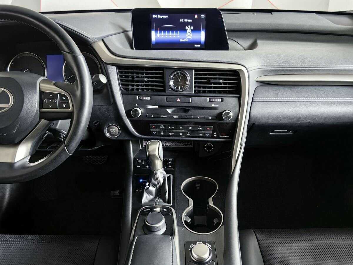 Lexus RX 300, 2018 Фото №11