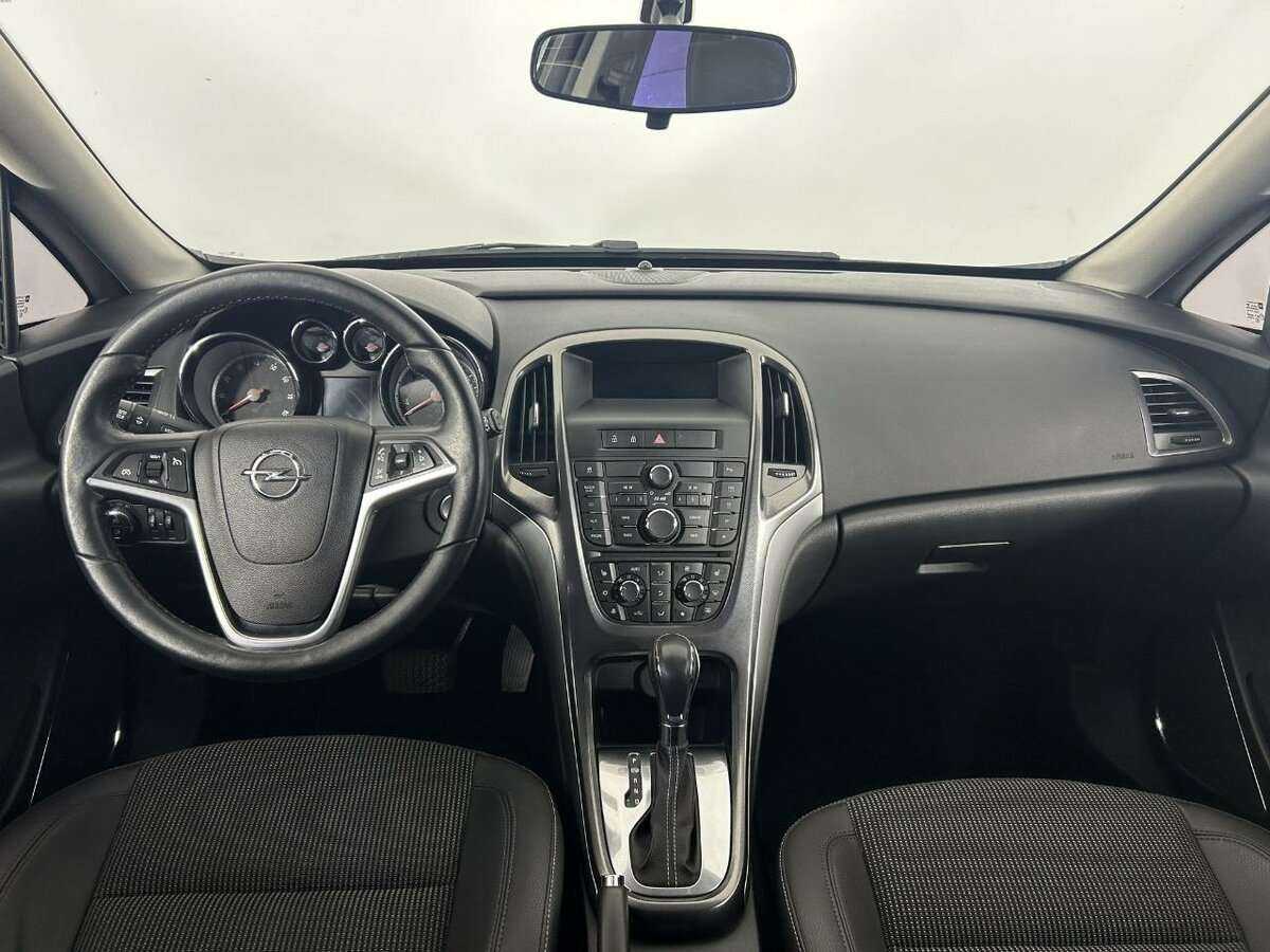 Opel Astra, 2011 - 258 397 км. | Фото №7