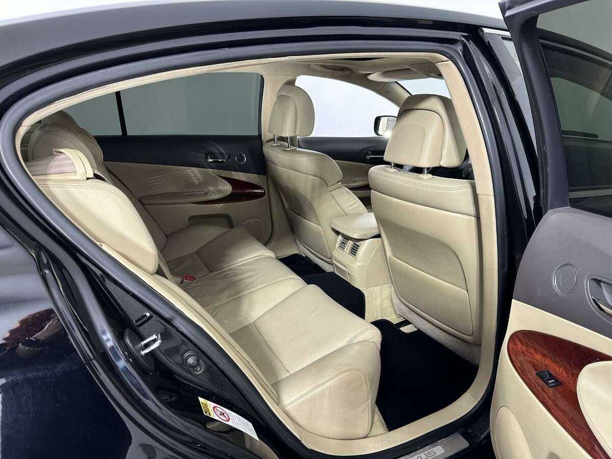 Lexus GS 300, 2005 Фото №17