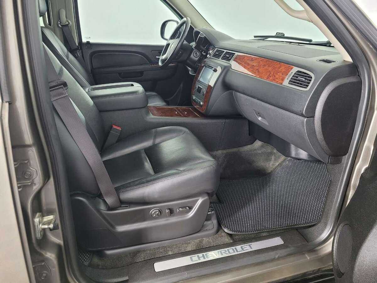 Chevrolet Tahoe 6AT, 2013 Фото №13