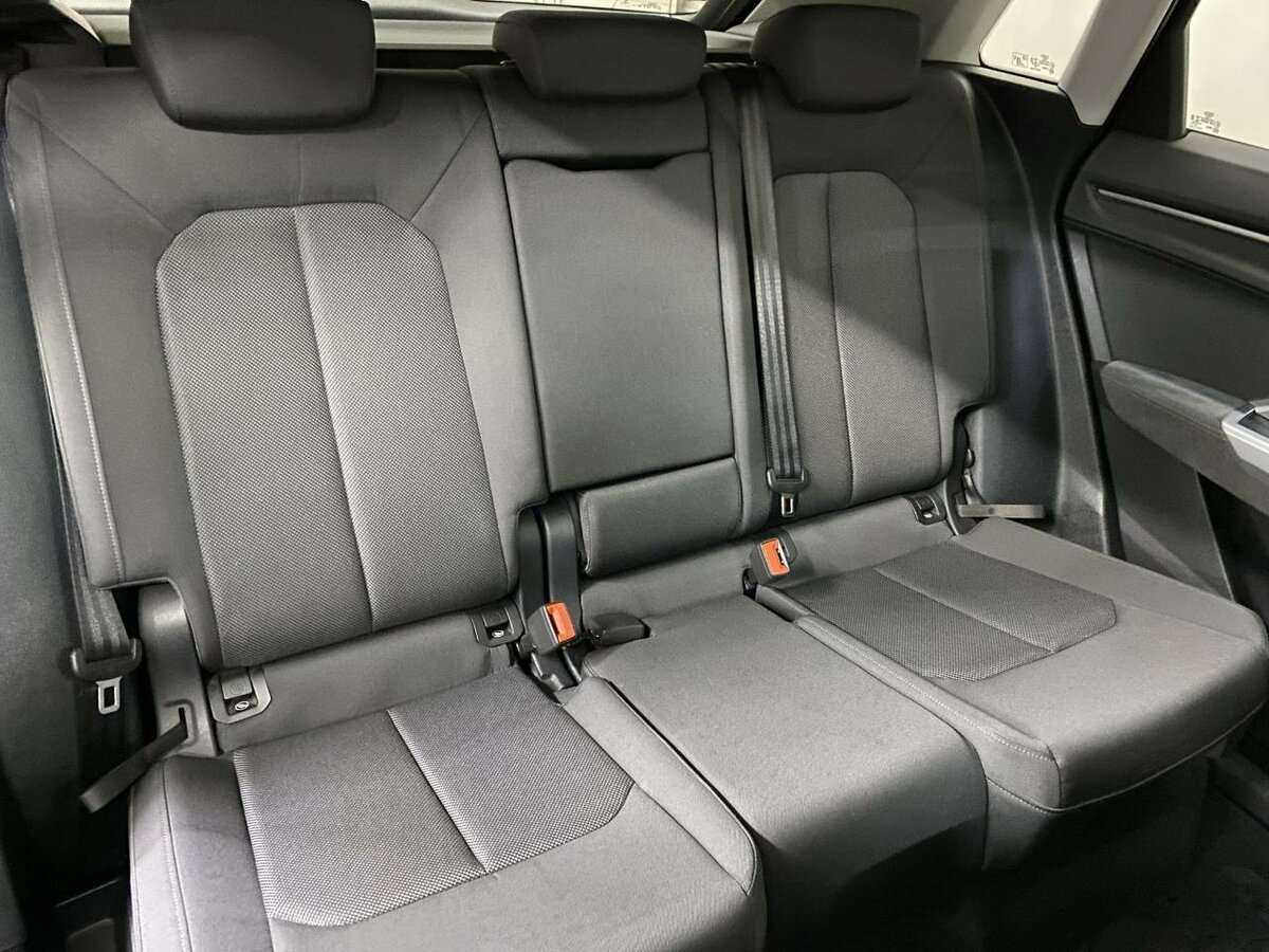 Audi Q3 40 TFSI, 2020 Фото №15