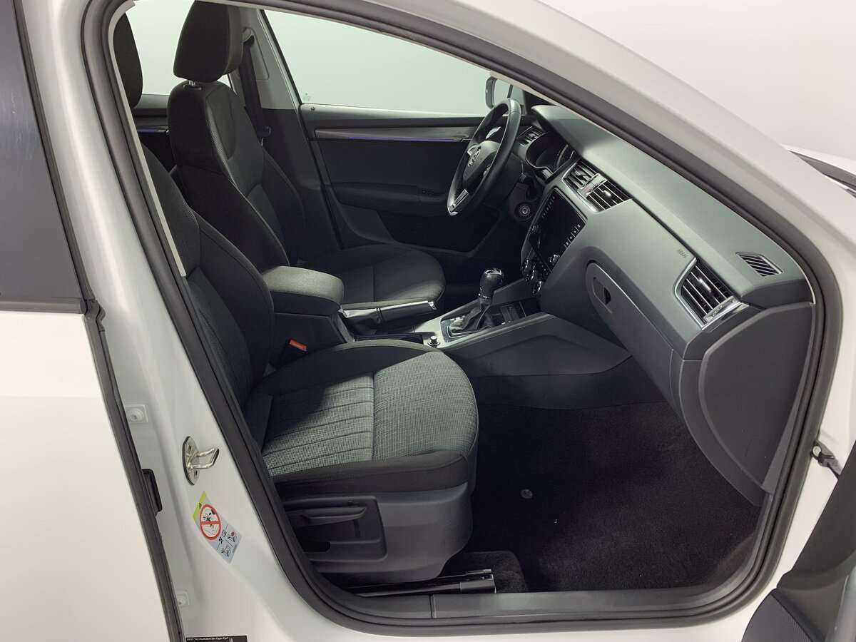 Skoda Octavia, 2018 Фото №20