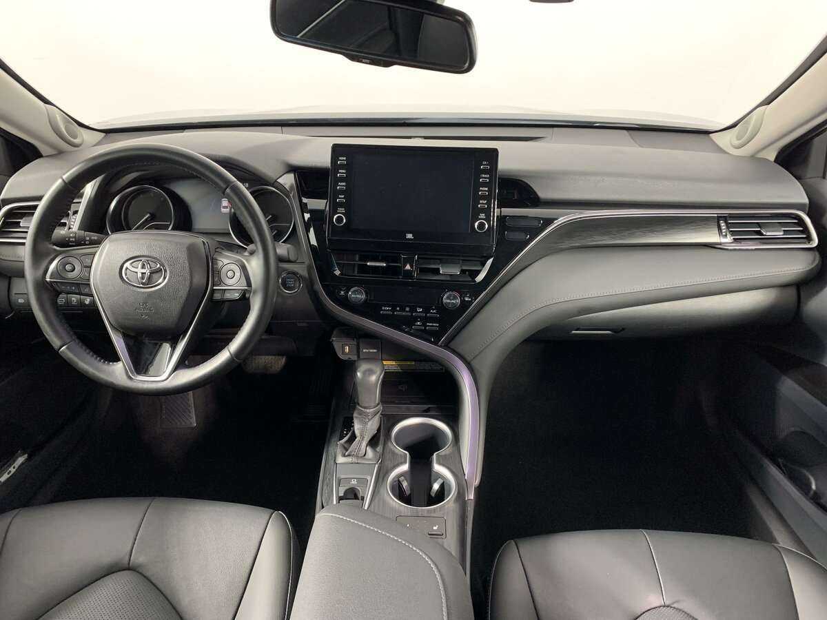 Toyota Camry, 2021 Фото №9