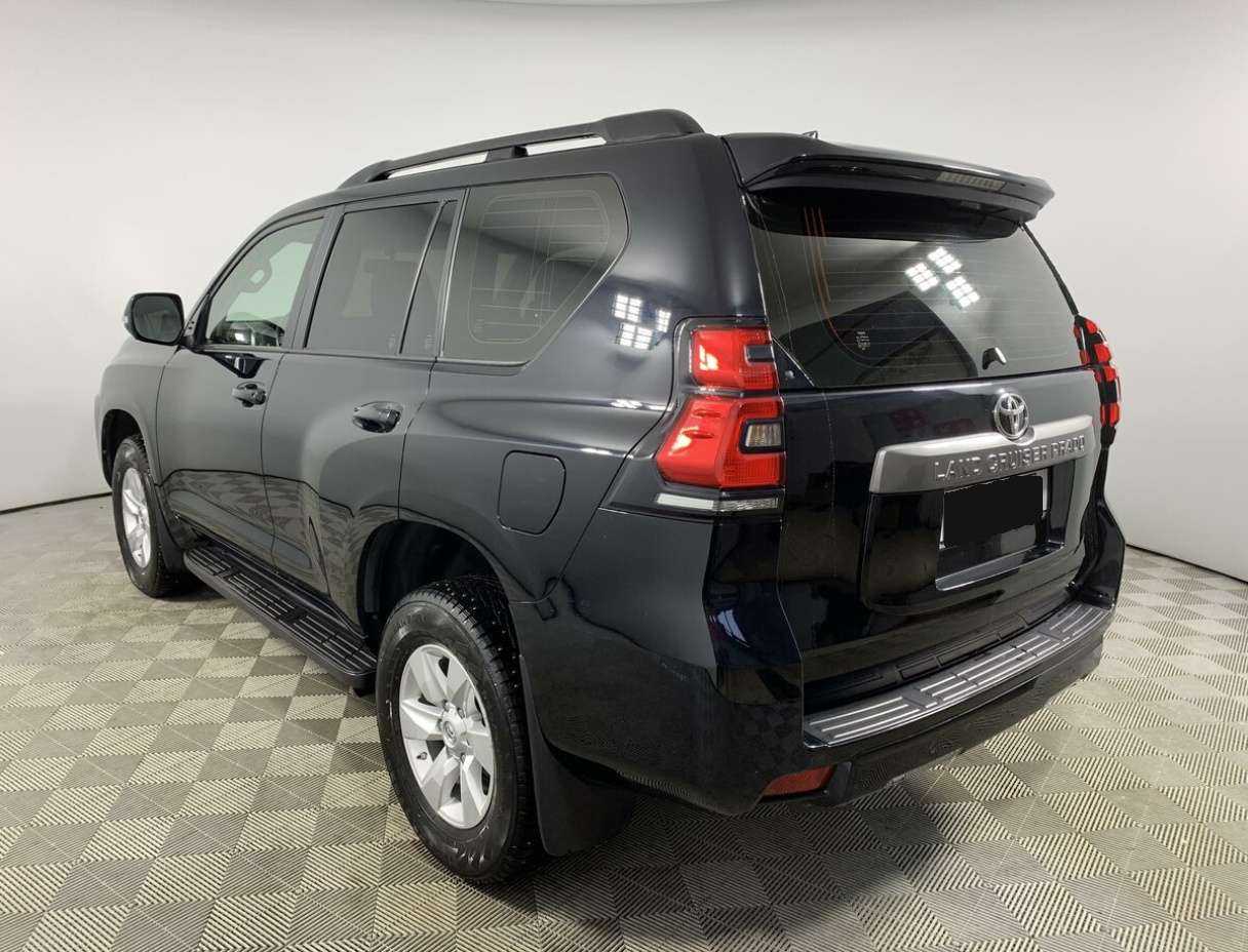 Toyota Land Cruiser Prado, 2021 - 60 190 км. | Фото №6