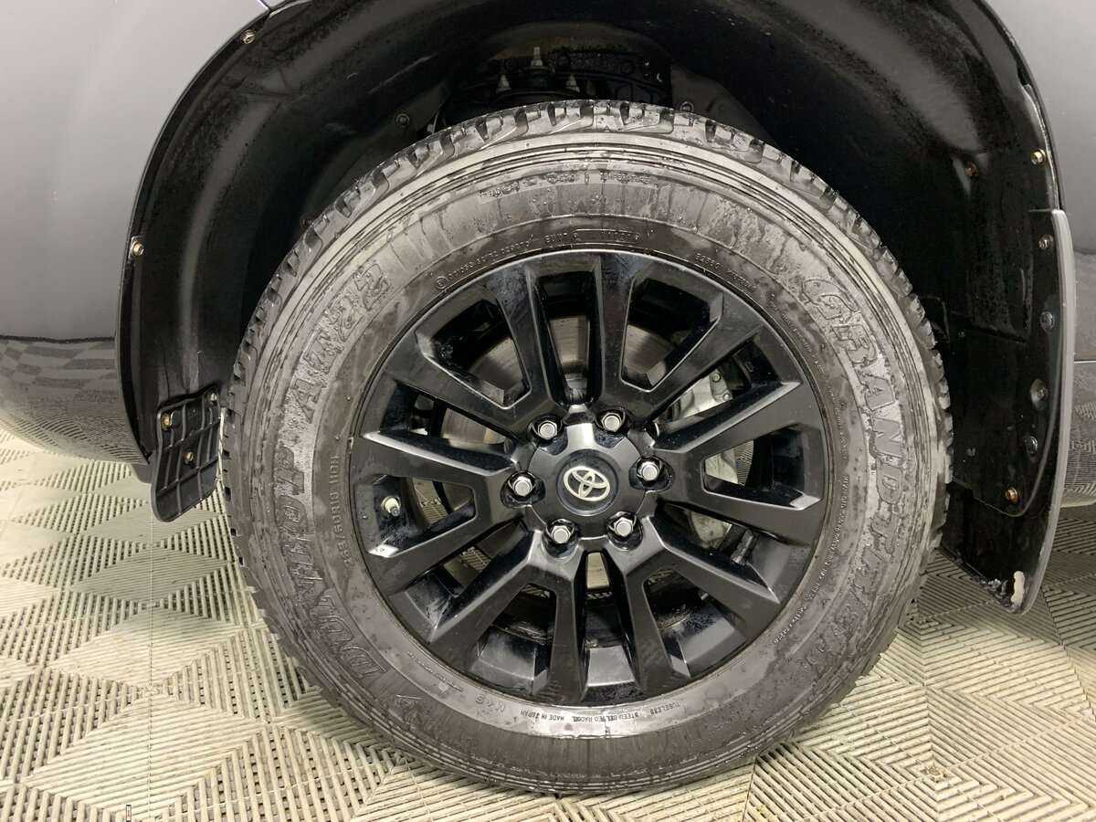Toyota Land Cruiser Prado, 2021 Фото №18