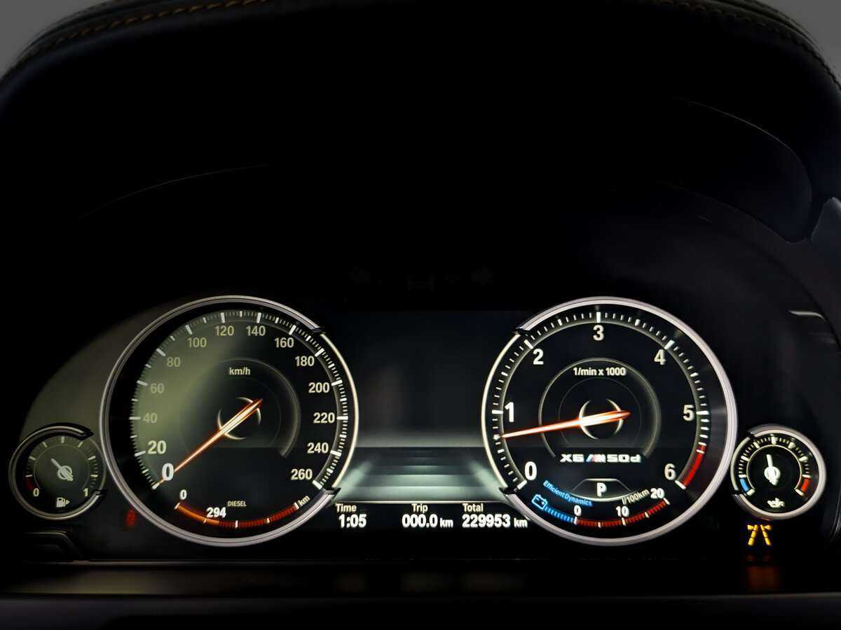 BMW X6 M50d, 2015 Фото №11