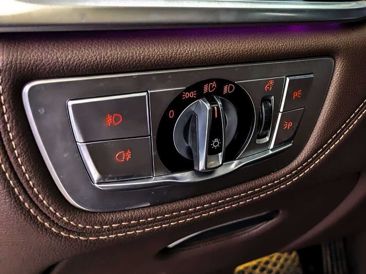 BMW 7 серии Long 740Li xDrive, 2016 Фото №24