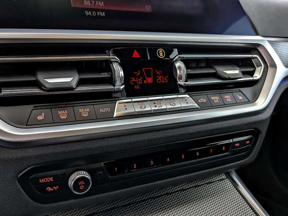 BMW 3 серии 320d xDrive, 2020 Фото №22