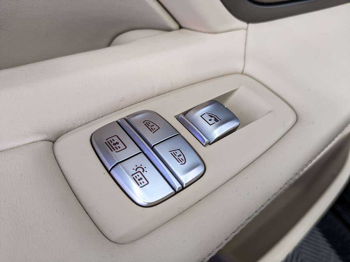 BMW 7 серии Long 740Li xDrive, 2021 Фото №19